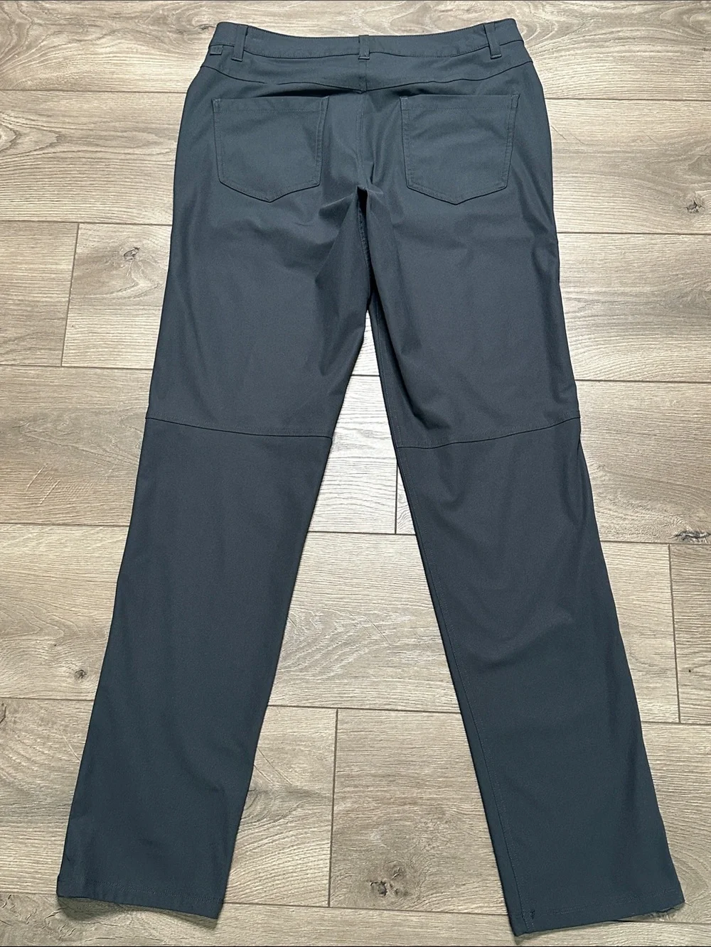 Lululemon ABC Relaxed 32” Warpstreme Chino Pants Travel Casual Gray Size 30